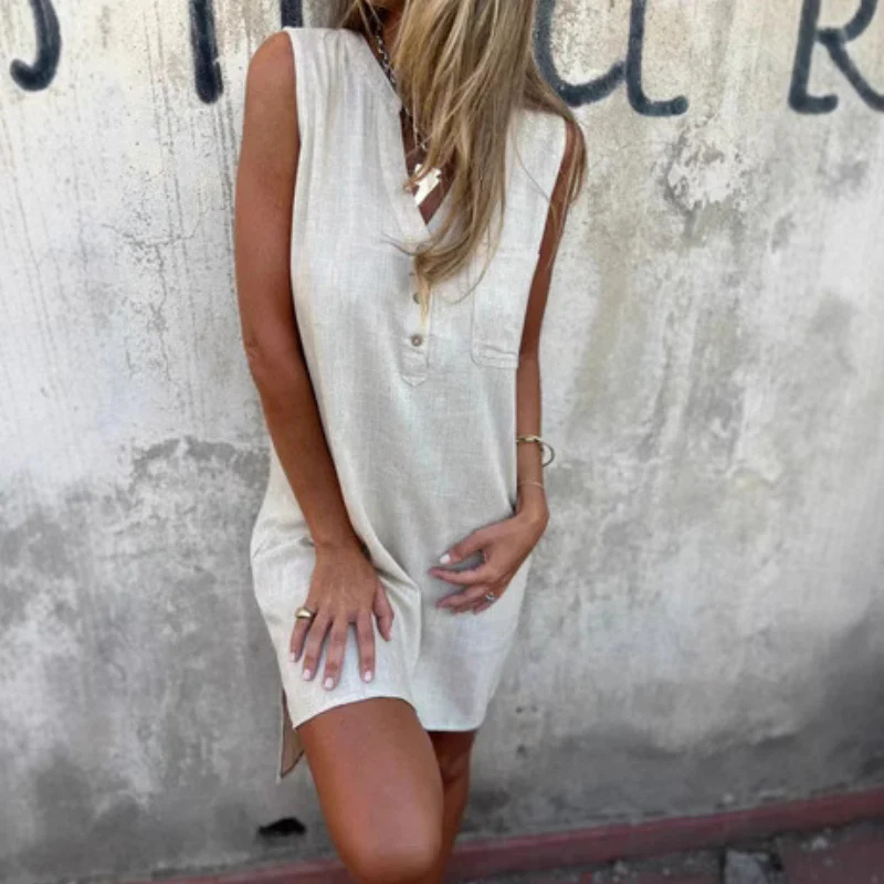 Triplechic™ Sleeveless Dress with Buttons and Pockets