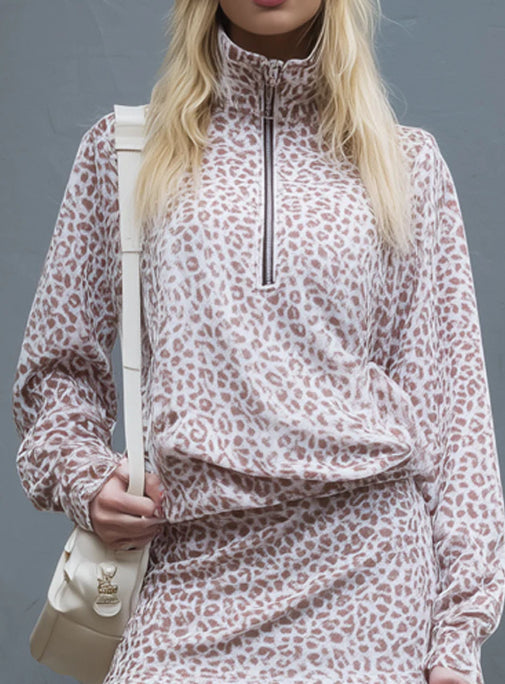 Triplechic™ LeopardVelour Set