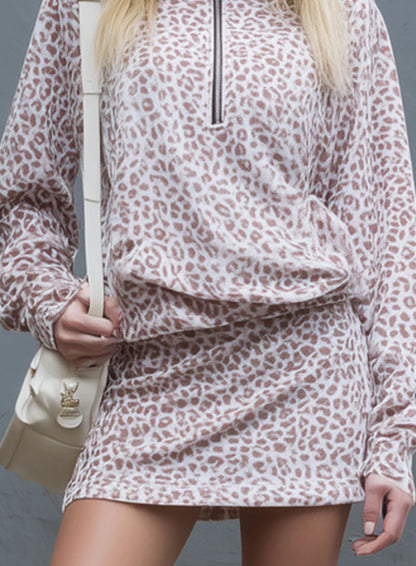 Triplechic™ LeopardVelour Set