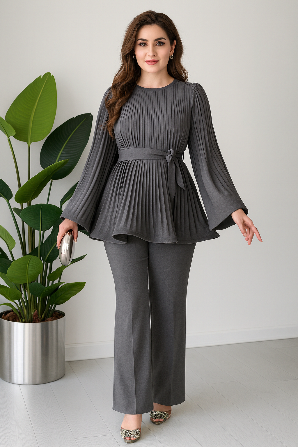 Triplechic™ Pleated Batwing Swing Set